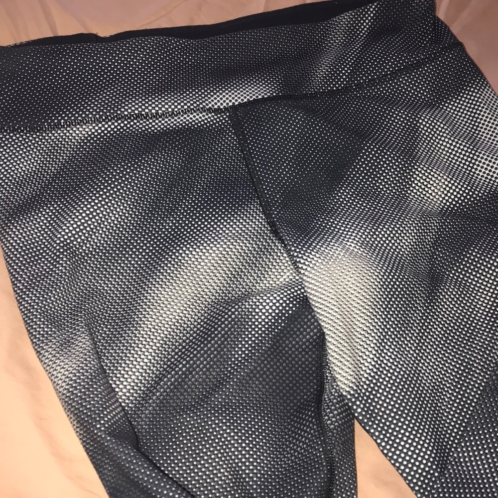 Polkadot designer tights